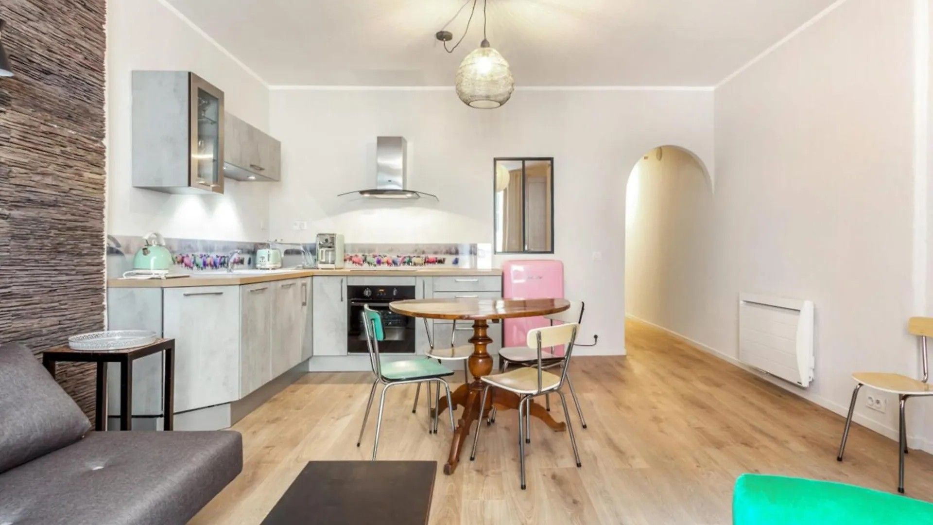 Appartement Sainte Claire Vintage - Welkeys Annecy Apartment
