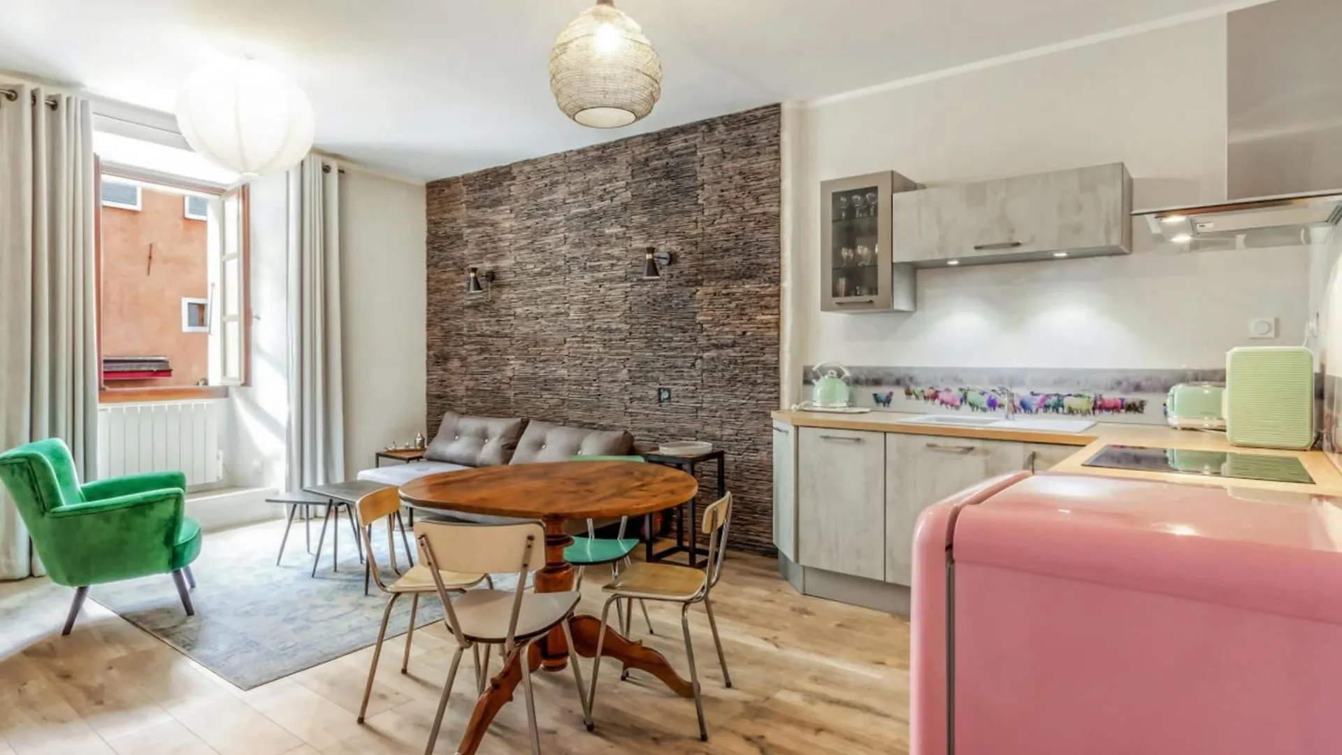Appartement Sainte Claire Vintage - Welkeys Annecy